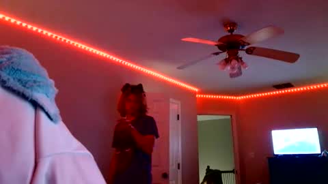 TheRealCatNoir online show from May 21, 2:07 am