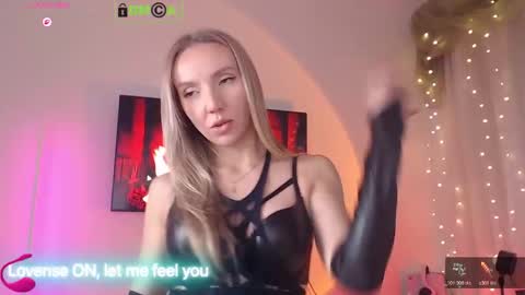 Rina Asty online show from October 26, 5:08 pm