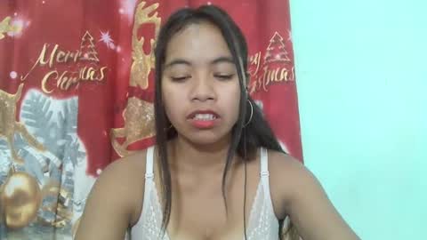 rinah856024 online show from March 6, 7:36 am