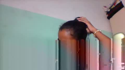 Snapshot of rinah856024 chatting on April 29, 5:30 pm rinah856024 online show from April 29, 5:30 pm