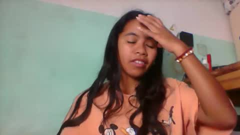 Snapshot of rinah856024 chatting on May 10, 6:29 am rinah856024 online show from May 10, 6:29 am