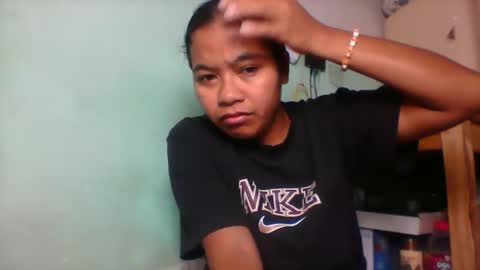 Snapshot of rinah856024 chatting on May 15, 9:27 am rinah856024 online show from May 15, 9:27 am