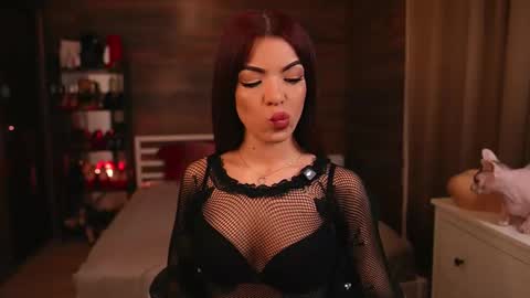 rinathequeen online show from February 13, 7:04 am