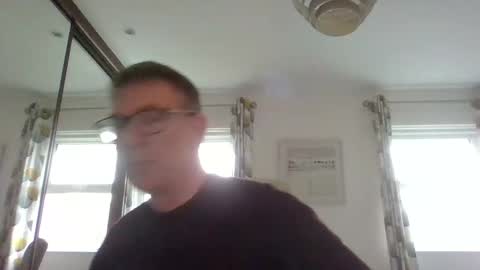 Snapshot of ringomar chatting on November 13, 9:08 am Rob online show from November 13, 9:08 am