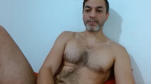 Snapshot of riomorado chatting on February 28, 12:44 am Rio Morado online show from February 28, 12:44 am