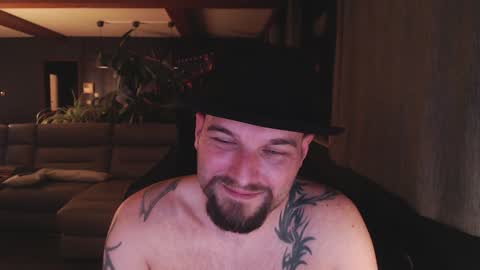 Jack online show from December 13, 9:52 pm