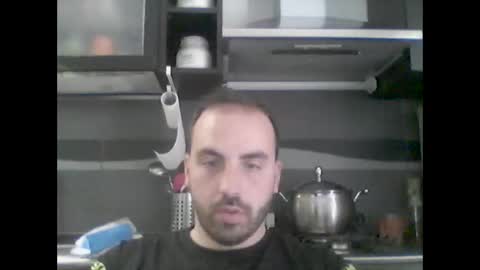 Snapshot of riri2121 chatting on April 16, 9:21 am riri2121 online show from April 16, 9:21 am