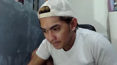 ririhoee online show from April 3, 7:28 am