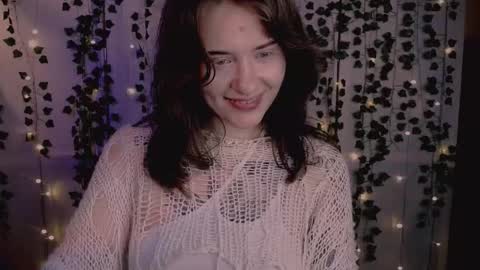 Snapshot of risha_laass chatting on October 11, 8:29 pm risha_laass online show from October 11, 8:29 pm