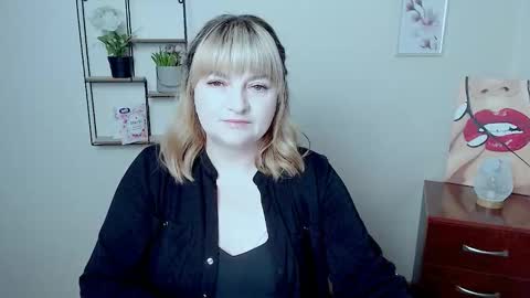 rita_sunshine online show from September 24, 7:44 am