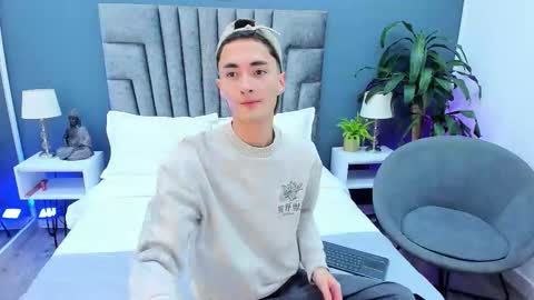 Snapshot of ritchie_alameda chatting on September 29, 11:15 am Ritchie Alameda online show from September 29, 11:15 am