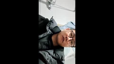 riuto10244 online show from March 1, 9:22 am