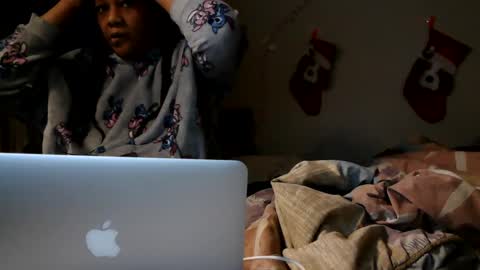 River Saint online show from January 19, 1:22 pm