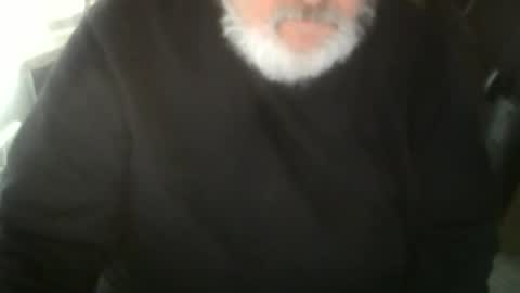 Snapshot of rndmronnie chatting on December 27, 4:54 pm Ron Rodan online show from December 27, 4:54 pm