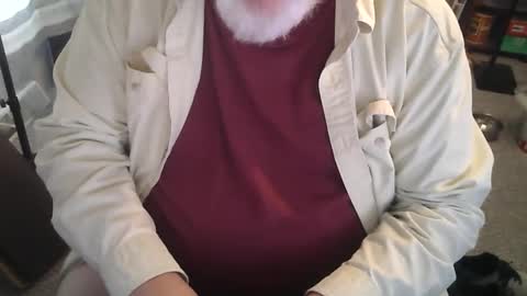 Snapshot of rndmronnie chatting on September 9, 5:45 pm Ron Rodan online show from September 9, 5:45 pm