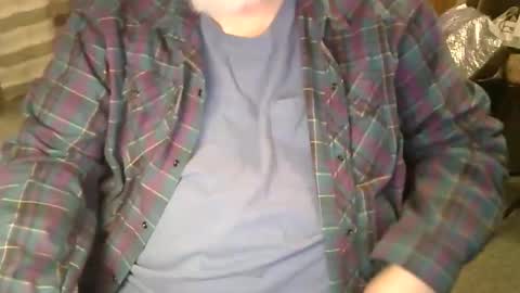 Snapshot of rndmronnie chatting on March 10, 2:16 am Ron Rodan online show from March 10, 2:16 am