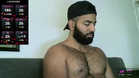 SebasRoa online show from April 2, 2:37 pm