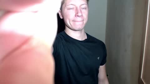 RoastingCorn online show from February 22, 11:09 am