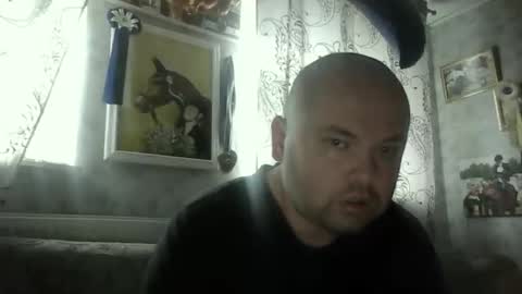 rob18997 online show from November 9, 11:52 am