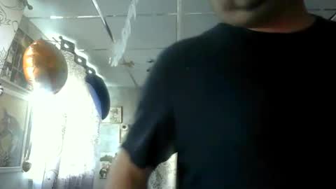 rob18997 online show from November 14, 9:19 am