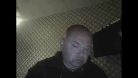 rob18997 online show from March 22, 4:54 pm