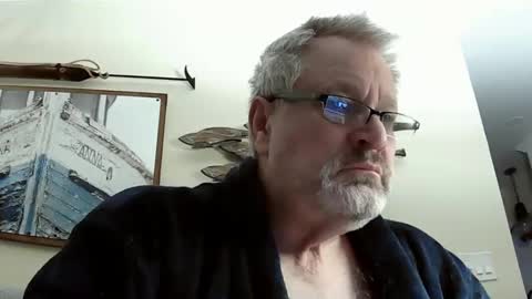 Snapshot of rob872217 chatting on January 24, 1:03 pm rob872217 online show from January 24, 1:03 pm