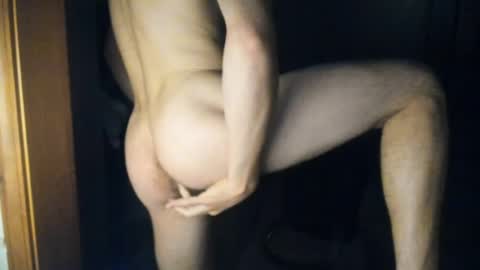 robat844319 online show from June 25, 4:56 am