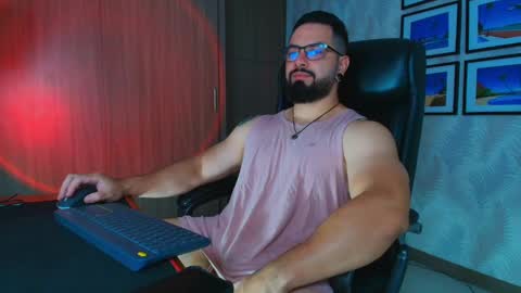 Robby online show from June 2, 11:18 pm
