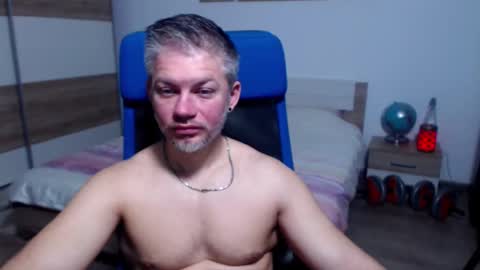 robbyshawz online show from November 24, 5:18 am