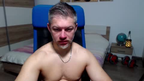 robbyshawz online show from February 2, 5:28 am