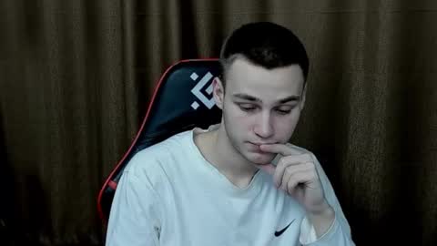 robert10211 online show from January 15, 7:55 pm