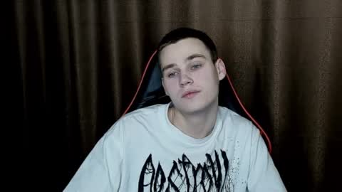 robert10211 online show from January 23, 8:24 pm