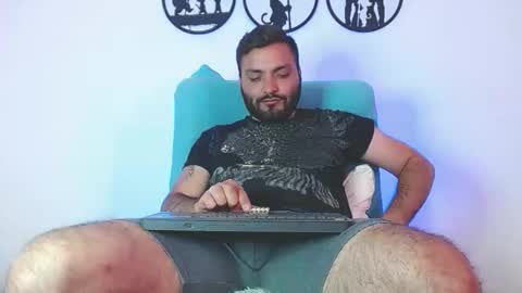 Stiven - online show from November 25, 3:12 pm