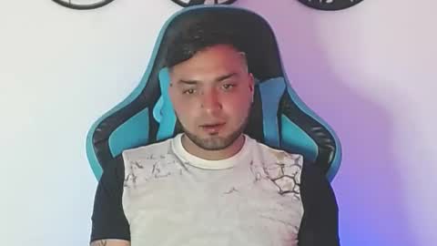 Stiven - online show from December 22, 6:38 pm