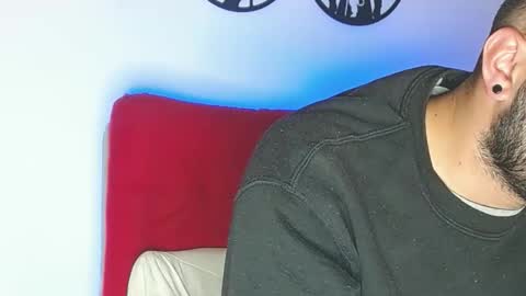 Stiven - online show from March 26, 5:13 am