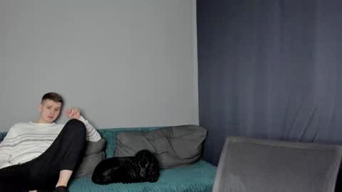 Lisa and Robert  i am online all days 900 am GMT3   online show from December 10, 9:12 am