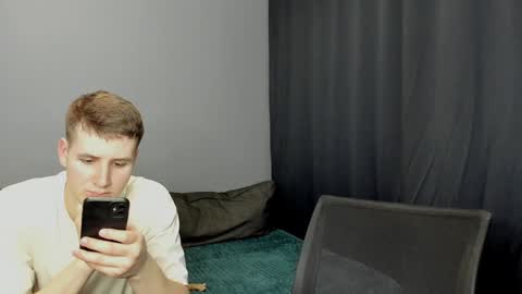 Lisa and Robert  i am online all days 900 am GMT3   online show from January 9, 11:14 am