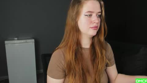 Lisa and Robert  i am online all days 900 am GMT3   online show from December 21, 5:14 am