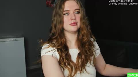 Snapshot of robert_lisa chatting on January 13, 2:17 am Lisa and Robert i am online all days 900 am GMT3 online show from January 13, 2:17 am