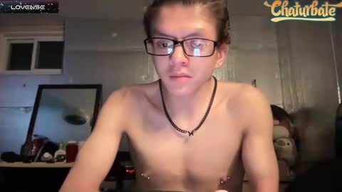 Robert Cici Jr. online show from December 7, 2:42 am