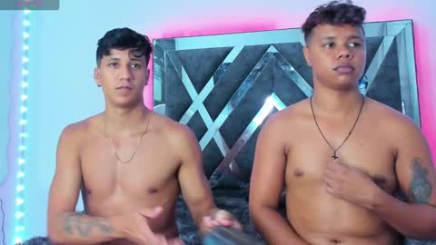 Robert Miller And Mael Thompson  online show from March 11, 5:27 am