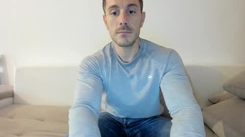 roberto4ever online show from April 2, 10:46 am