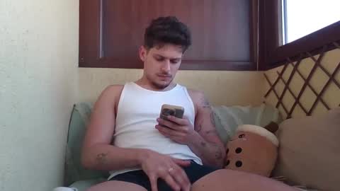 Roberto online show from March 11, 6:41 am