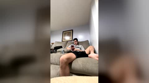 robertregan30 online show from January 12, 3:17 pm