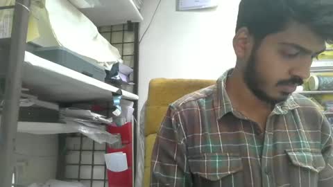 Robertsalia online show from January 3, 8:32 am