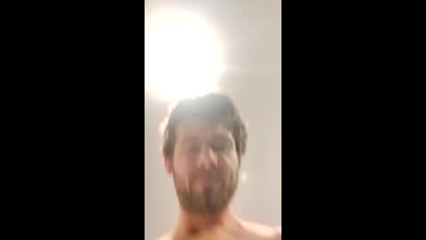 Snapshot of robertstewart18122301 chatting on February 27, 6:19 pm robertstewart18122301 online show from February 27, 6:19 pm