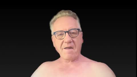 RobertTheRabbit online show from September 20, 11:22 am