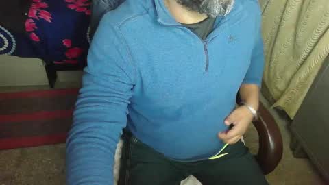 robin online show from November 28, 8:55 pm