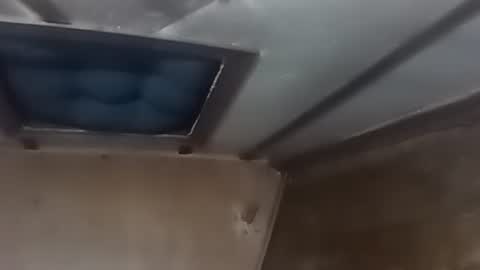 R online show from September 17, 3:52 am