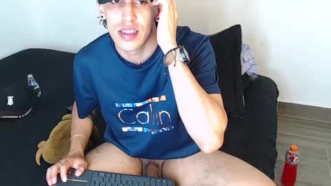 Snapshot of robisson_zack chatting on September 29, 8:19 am Robisson Zack online show from September 29, 8:19 am